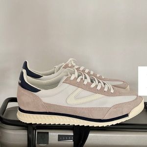 Tretorn Rawlins 8 Sneaker (size 8.5)